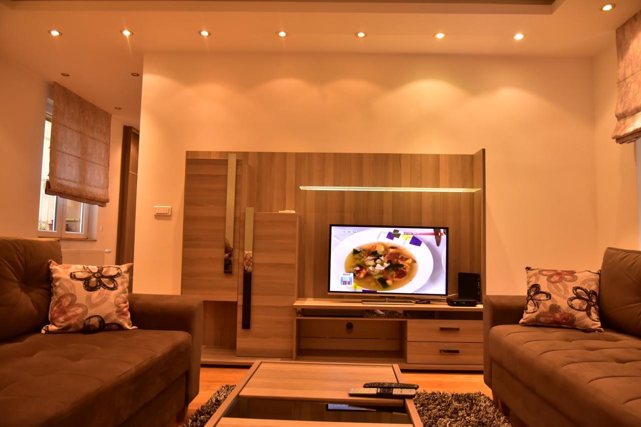 Ferhadija Luxury Apartment SJJ Extérieur photo
