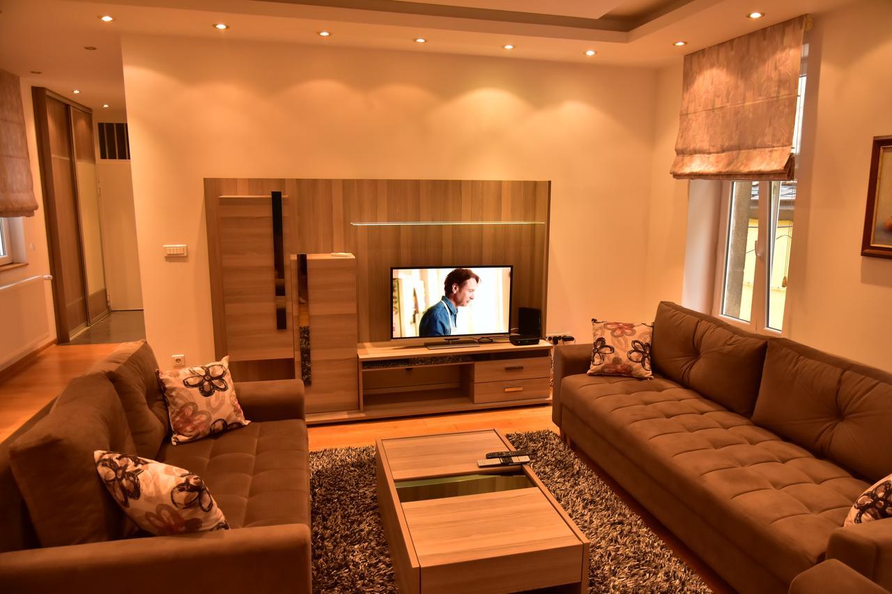 Ferhadija Luxury Apartment SJJ Extérieur photo