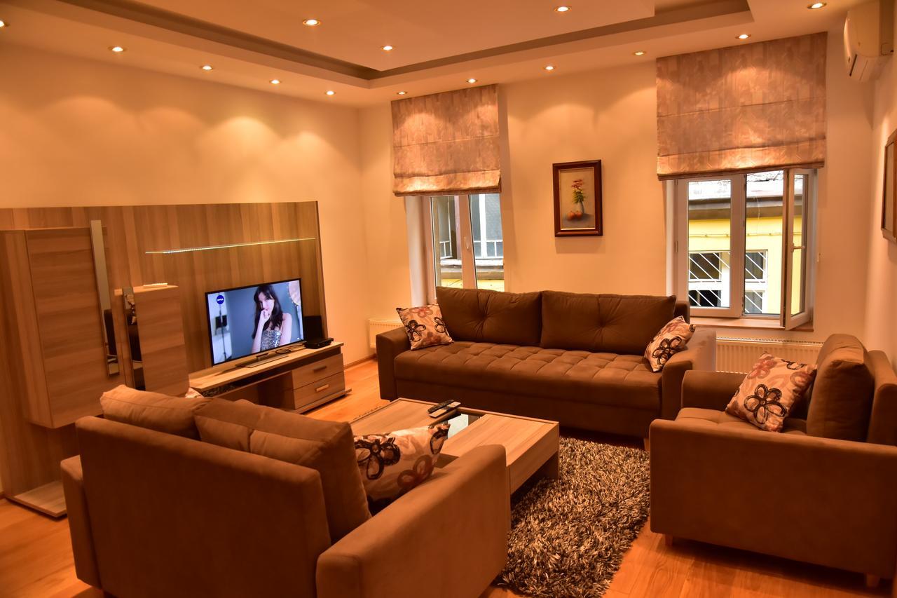 Ferhadija Luxury Apartment SJJ Extérieur photo